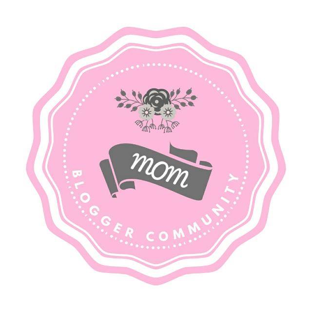 Mom blogger community