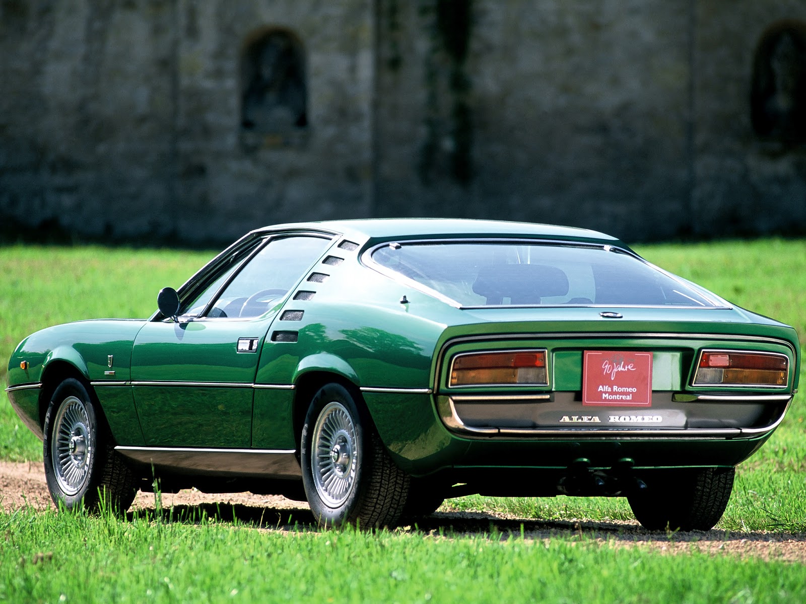 alfa_romeo_montreal_18.jpg