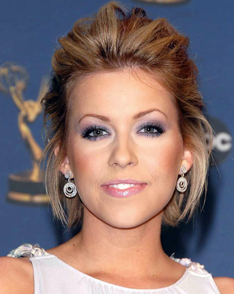 Rnr Hair And Beauty Short Hairstyles Something Different For A