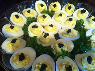Deviled Eggs w. Caviar