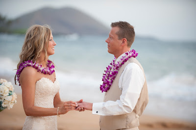 maui weddings, maui wedding planners, maui wedding coordiantors, maui beach weddings