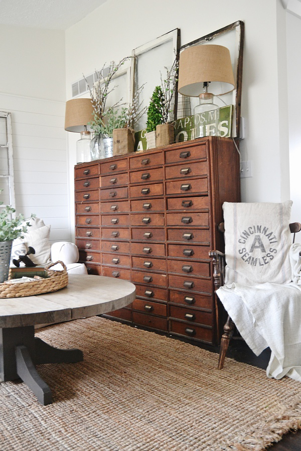 12 Beautiful and Unique Storage Little House of Four