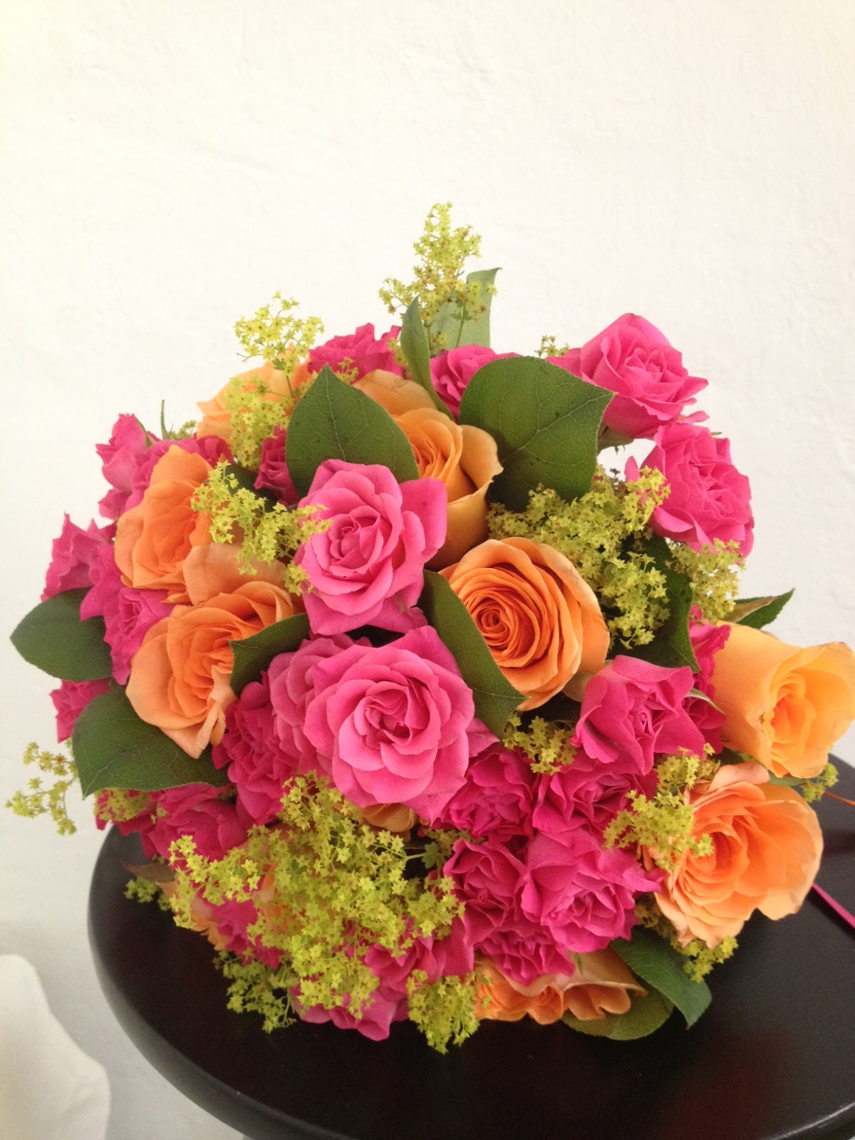 Un Bouquet De Mariee En Rouge Et Noir Blood Is The New Black