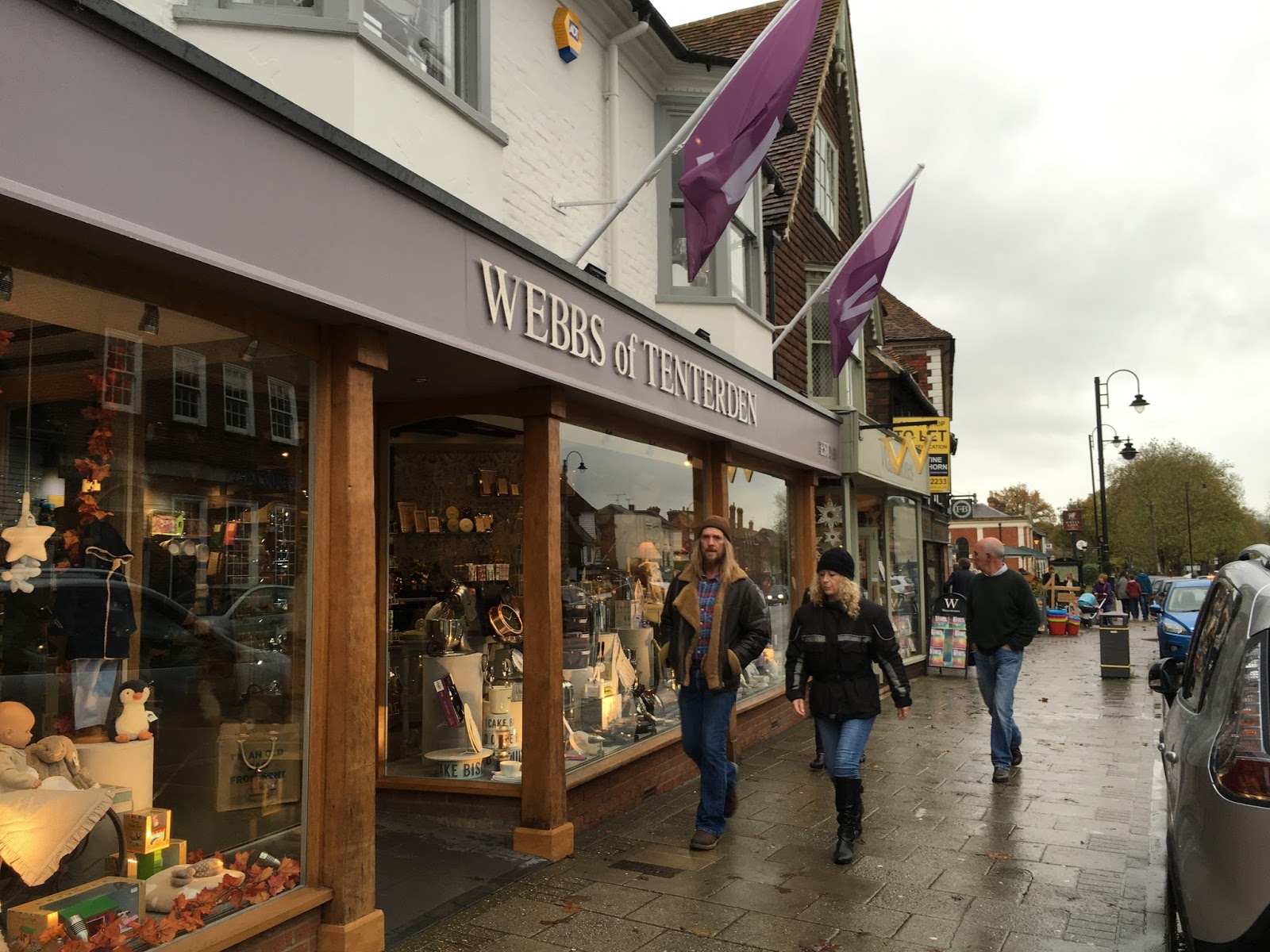 Tenterden nice shops on a damp day