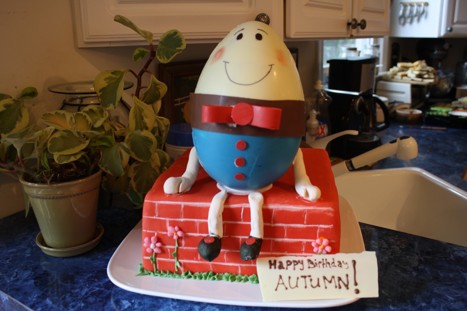 Mommy 2 0 A Humpty Dumpty Birthday Bash