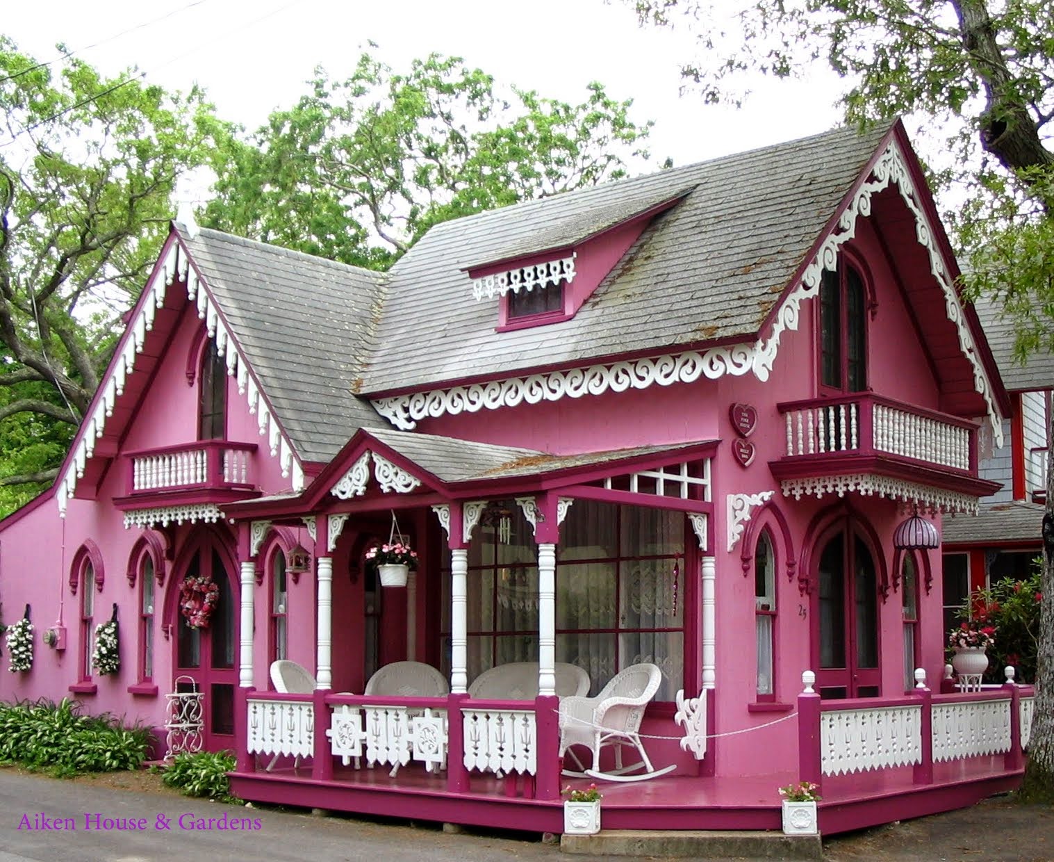 Aiken House & Gardens The Charming Cottages of Oak Bluffs