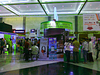 Meriahnya Pameran Komputer 2012 Meriahnya Pameran Komputer 2012