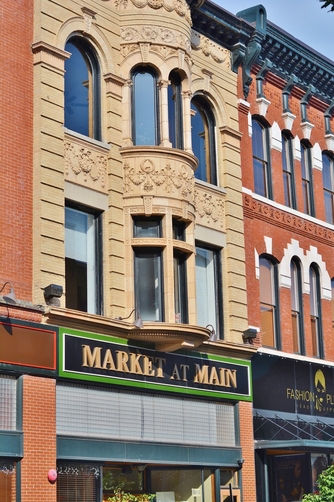 Life With 4 Boys Best Eats in Downtown Lynchburg, VA. for Families 