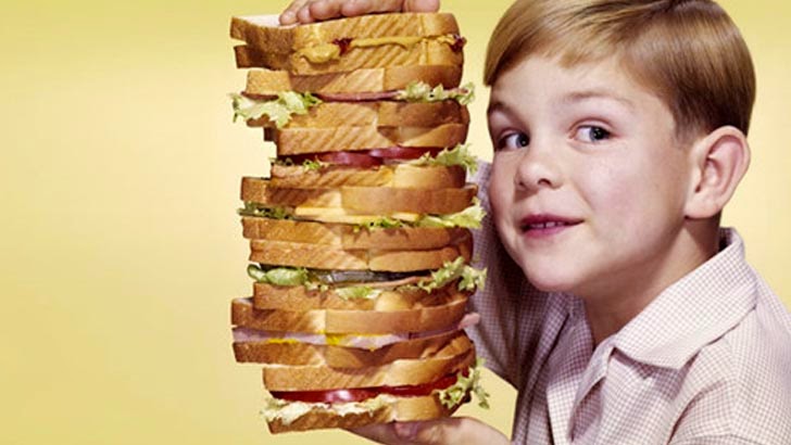 ENSEÑA ASERTIVIDAD A TU HIJO MIENTRAS LE PREPARAS UN SANDWICH