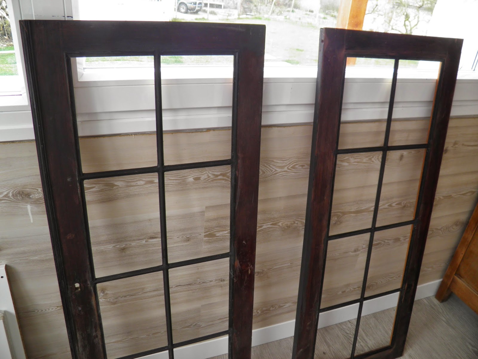 El Peku: LA PUERTA DE UN ARMARIO