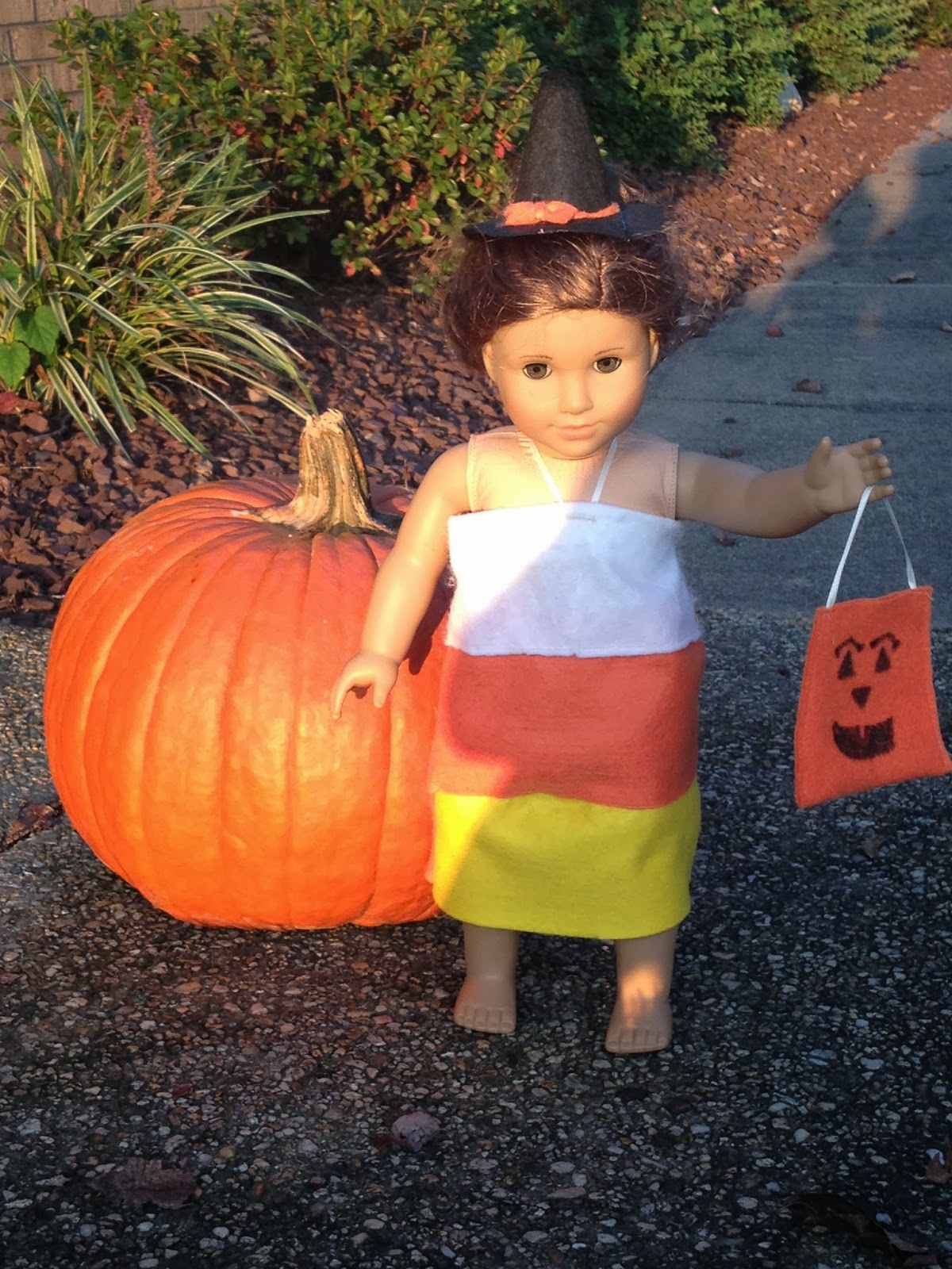 Two It Yourself DIY American Girl Halloween Outfits Witch Costume