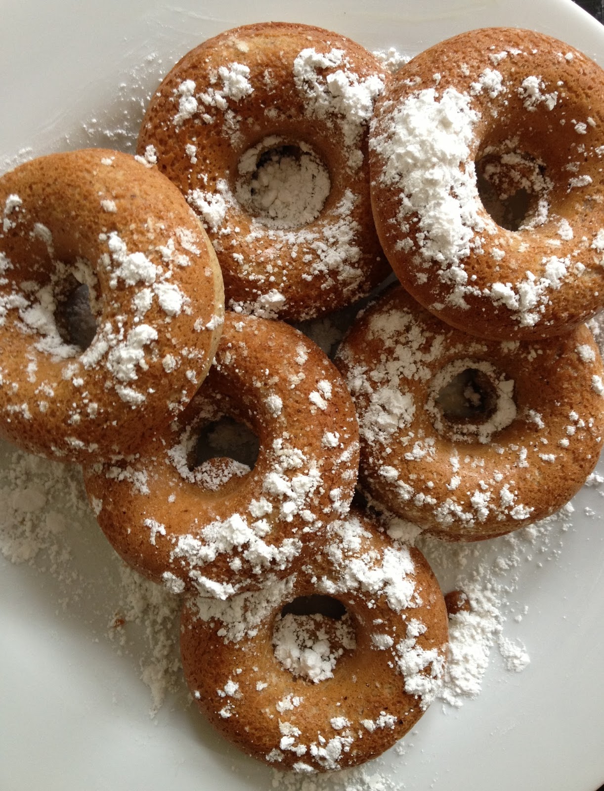 the curator Baked cinnamon nutmeg doughnuts