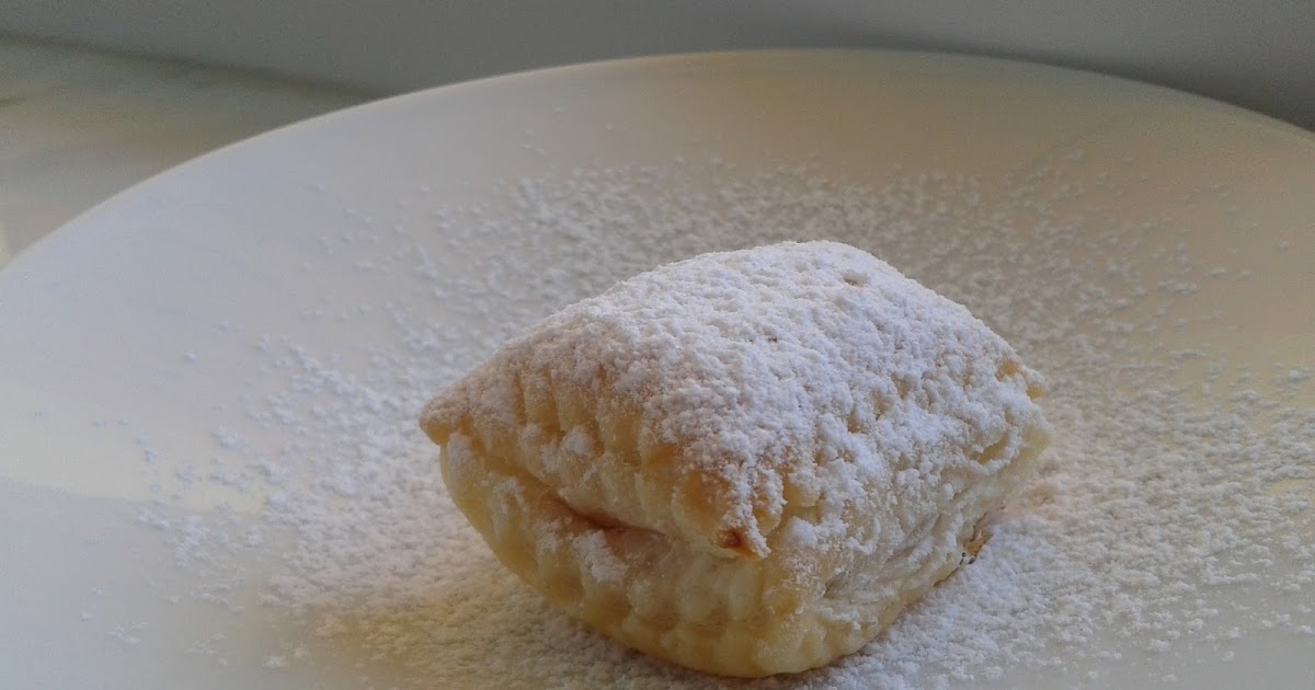 The Cake Baby Puffy Pillows