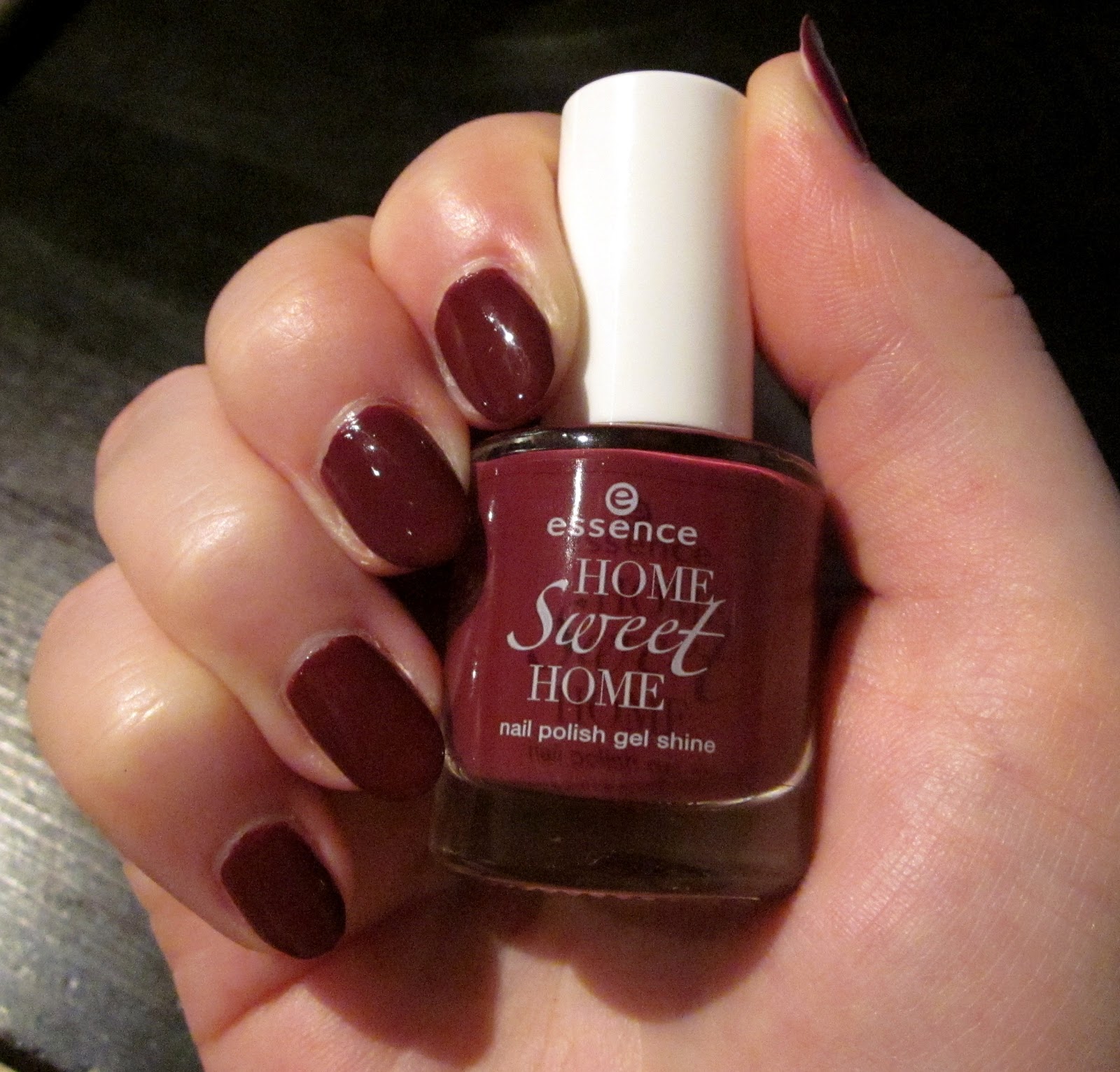 Margit Der Beauty Koala Essence Home Sweet Home Le Swatches Blush Lippenstift Nagellack Und Lidschatten