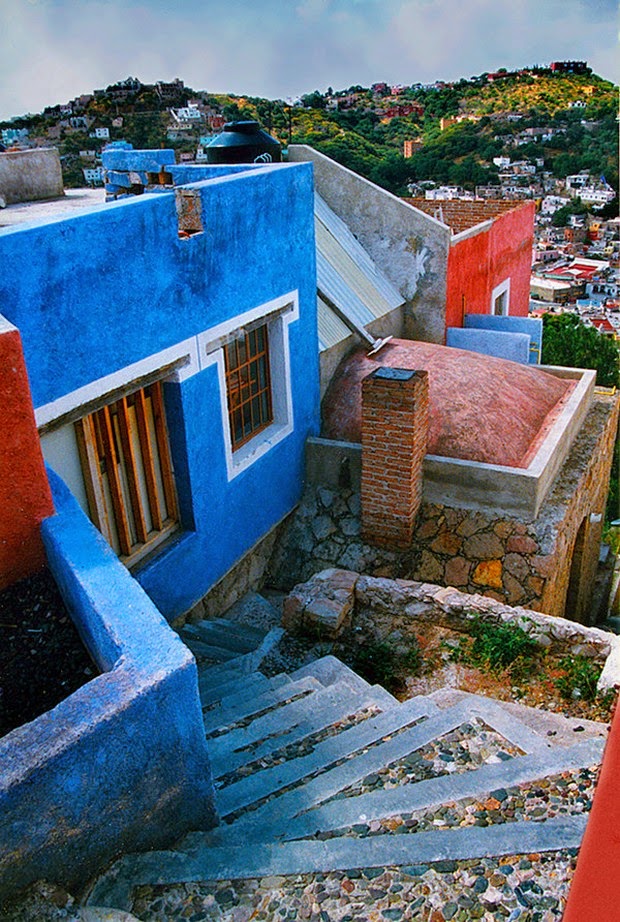 World's 10 most colorful cities - Guanajuato, Mexico picture