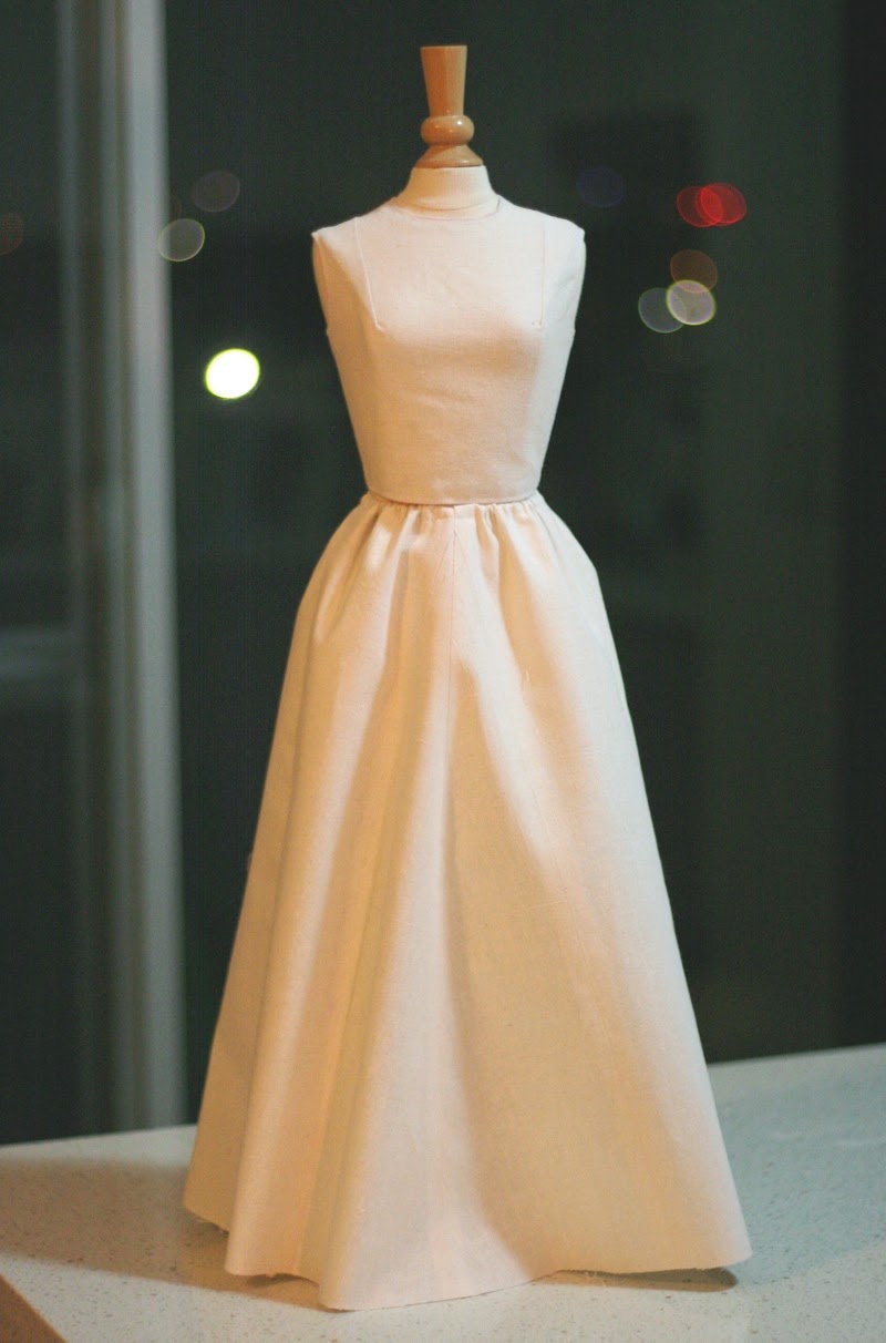 The Alcega Project Project 1. F.67 "Silk farthingale for a woman"