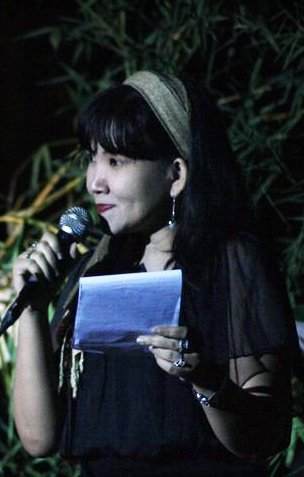 Baca puisi diGelar Sastra Etnik, Sukabumi 2011