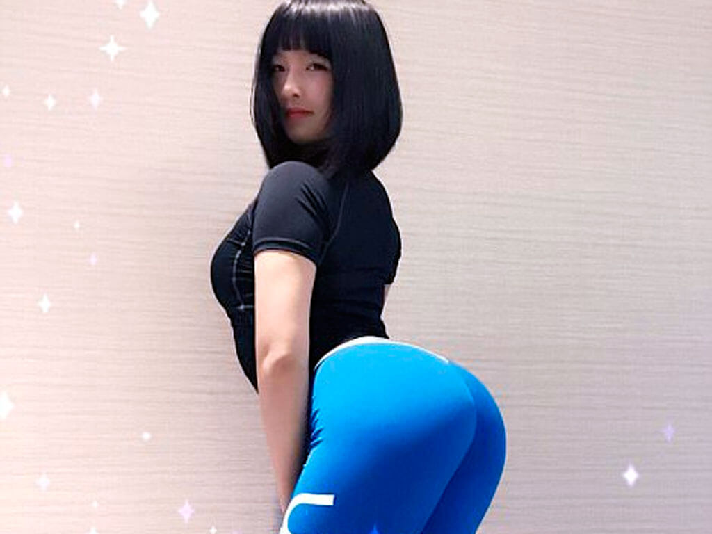 Asian Ass Booty Of The Day