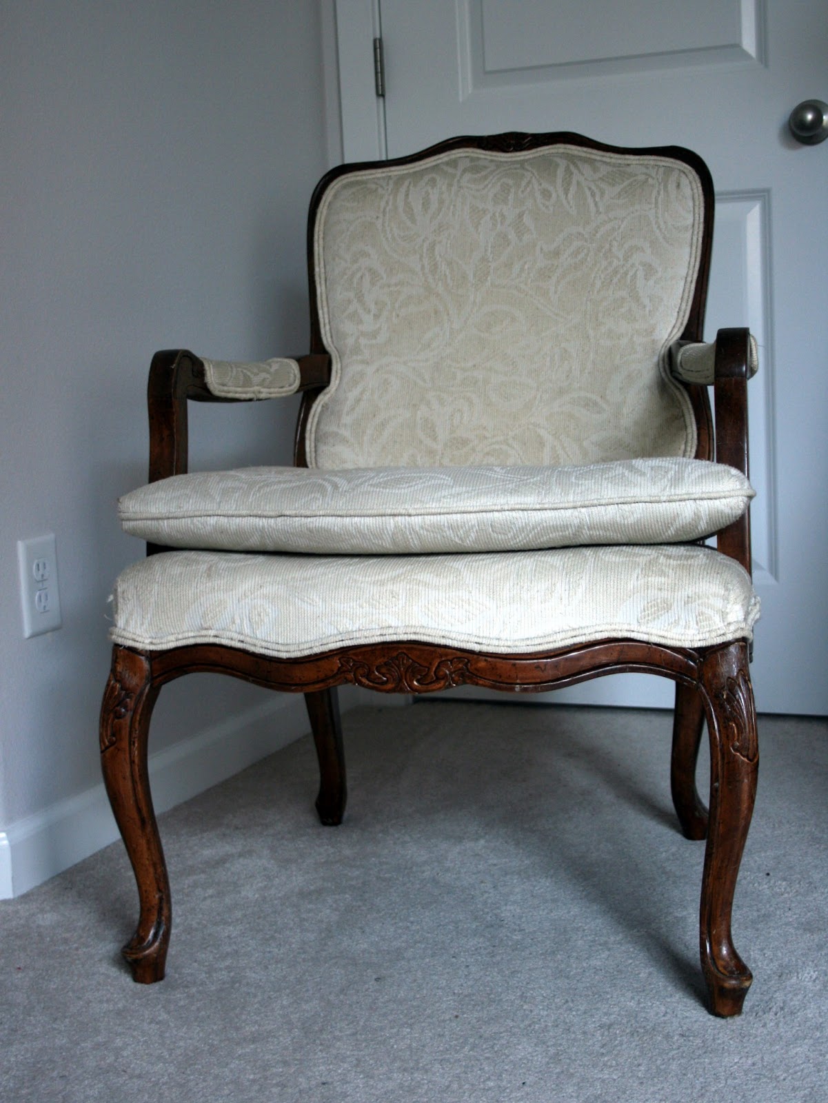 king louis chair with arms