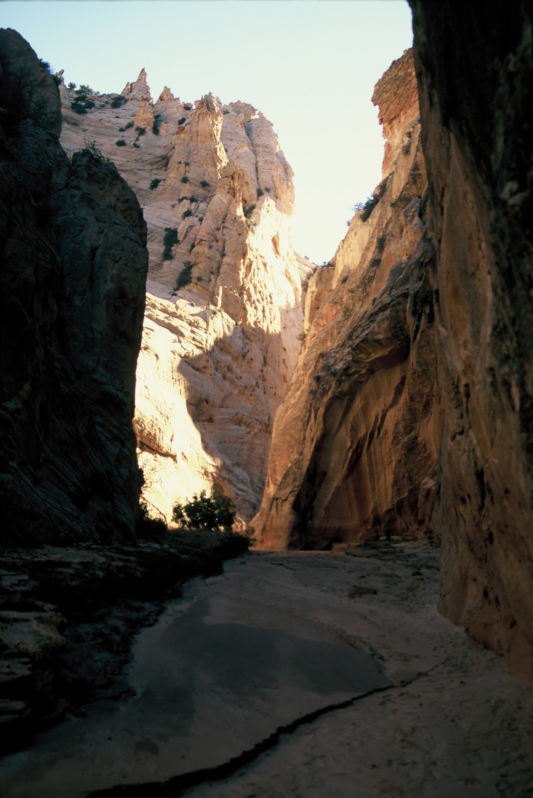 Arizona Jones Outdoor Cottonwood Wash Narrows, Grand Staircase