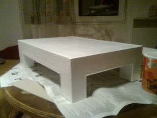 carton table, kartonski stocic
