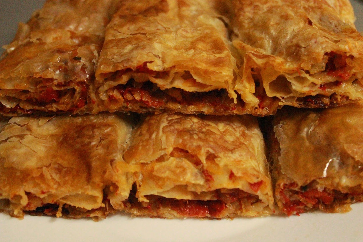 PITA SA PECENOM PAPRIKOM I KROMPIROM