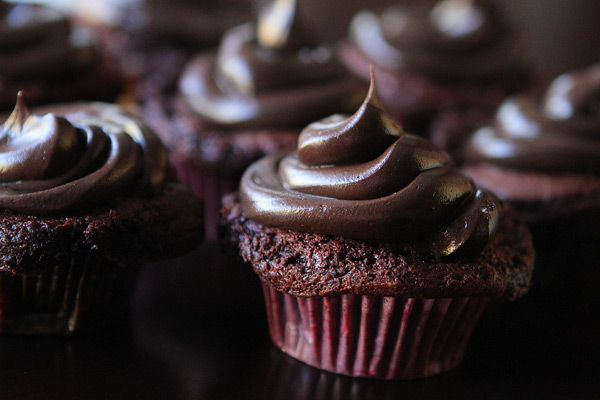 Chocolate Fudge Cake Recipe For Giant Cupcake Chocolate Fudge Cake Recipe For Giant Cupcake