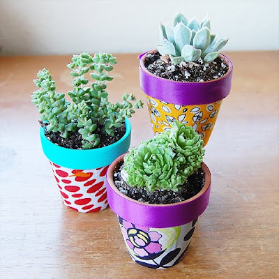 The Craftinomicon: Fabric Covered Flower Pots