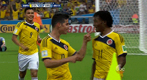 Màn ăn mừng bàn thắng khá "dị" của các cầu thủ Colombia sau mỗi lần ghi bàn - hiện thì Colombia đang thi đấu rất ấn tượng tại VCK World Cup 2014​