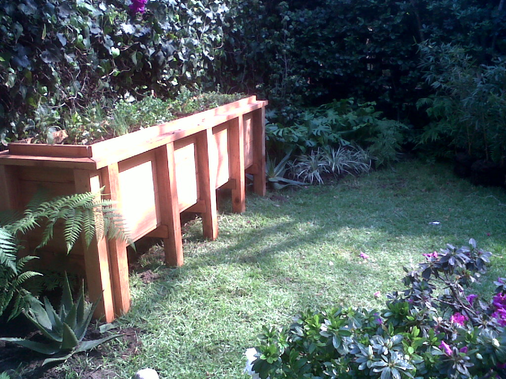 DISEÑO DEL PAISAJE: CONTENEDORES EXTERIOR