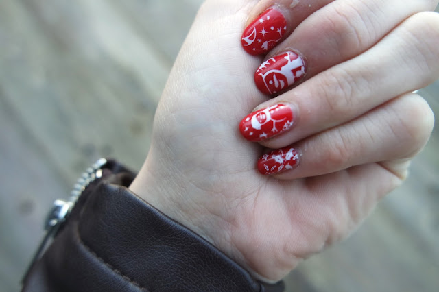 Christmas Nails with SensatioNail and MoYou 