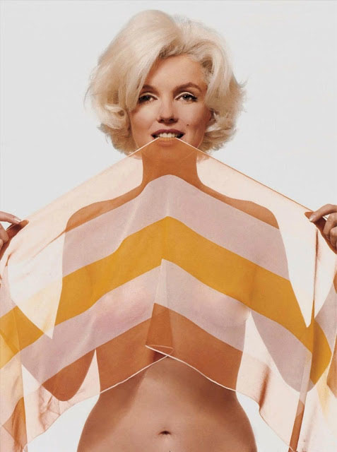 Marilyn Monroe hot Marilyn Monroe hot