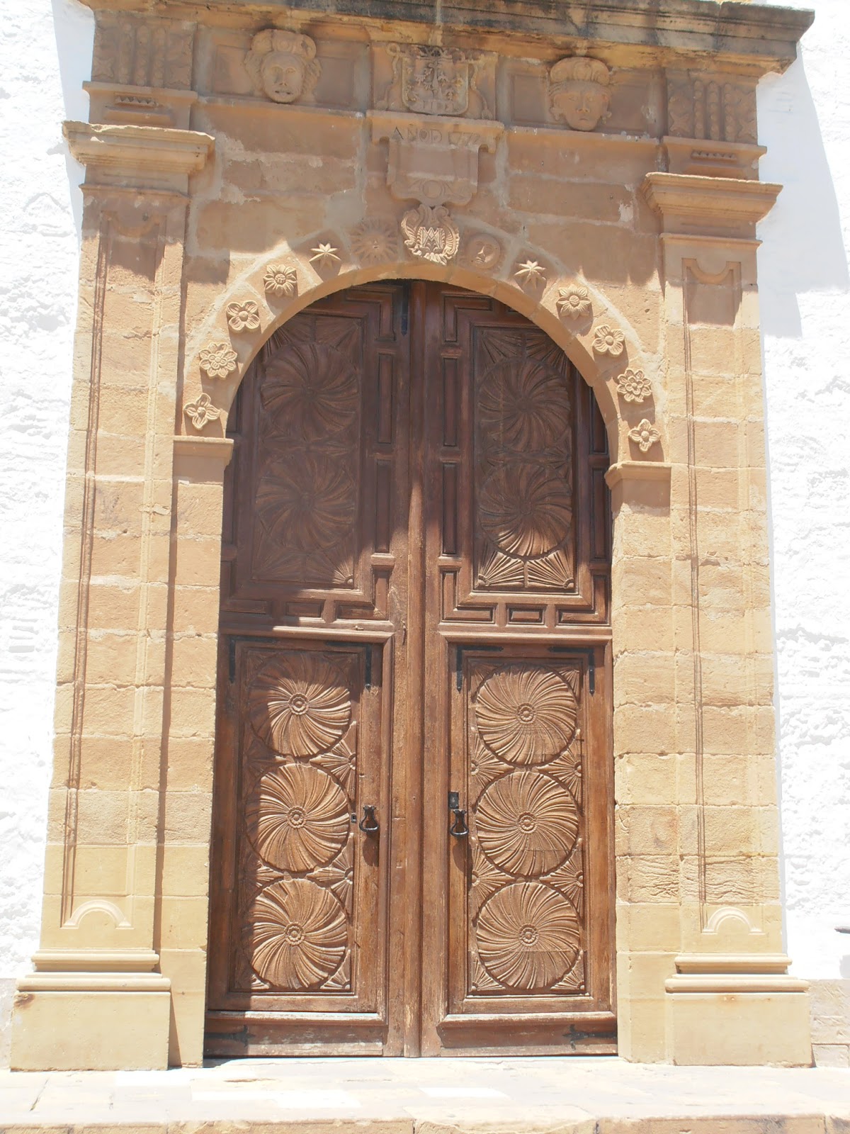 Door In Spanish Spell at Dolores Boren blog