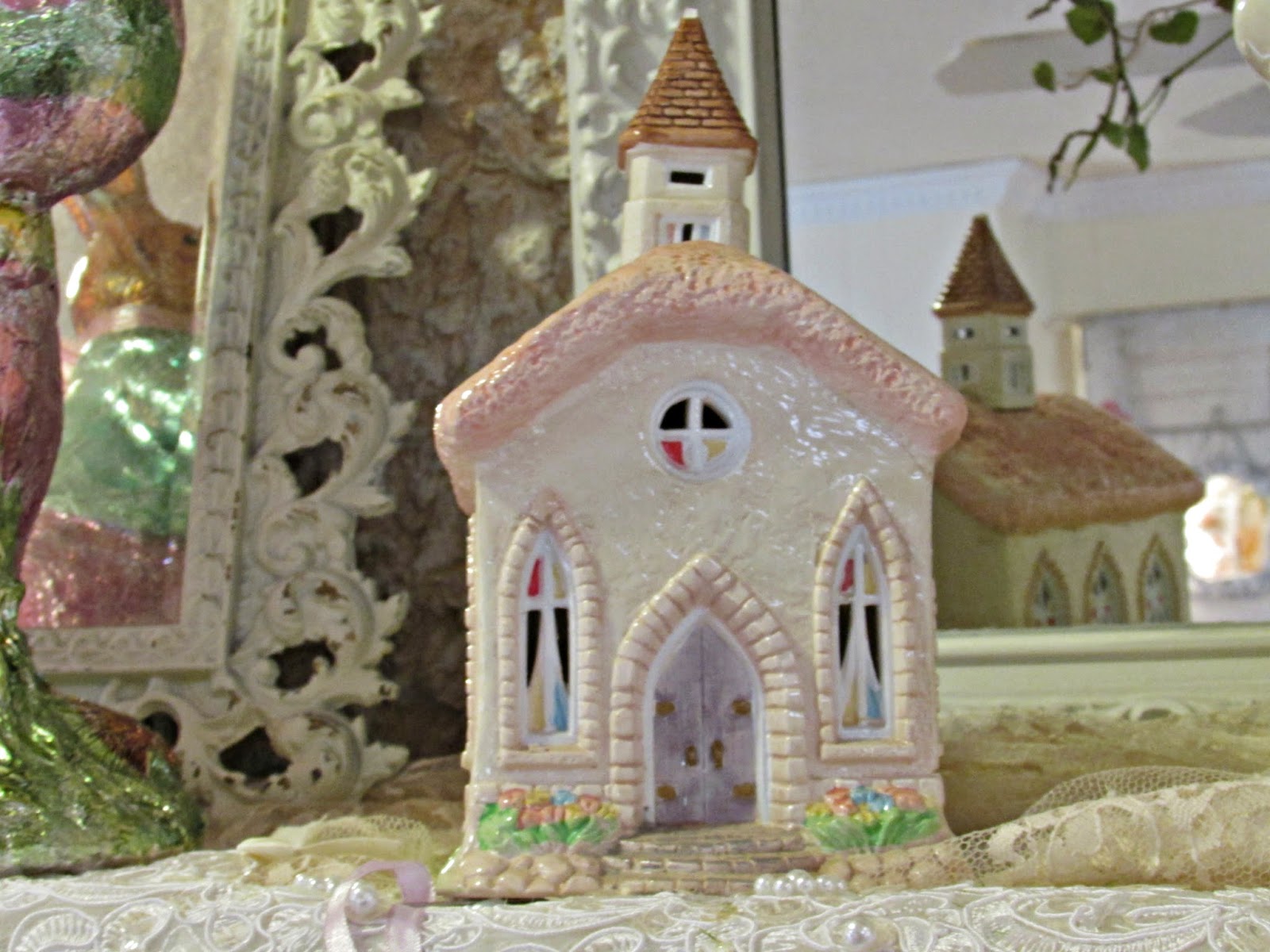 Penny's Vintage Home Easter Mantle