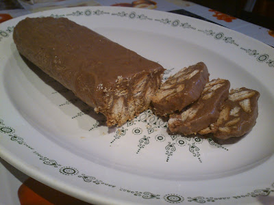 Salchichón De Chocolate Y Galleta
