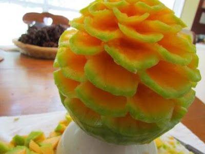 how to carve fruit into a flower