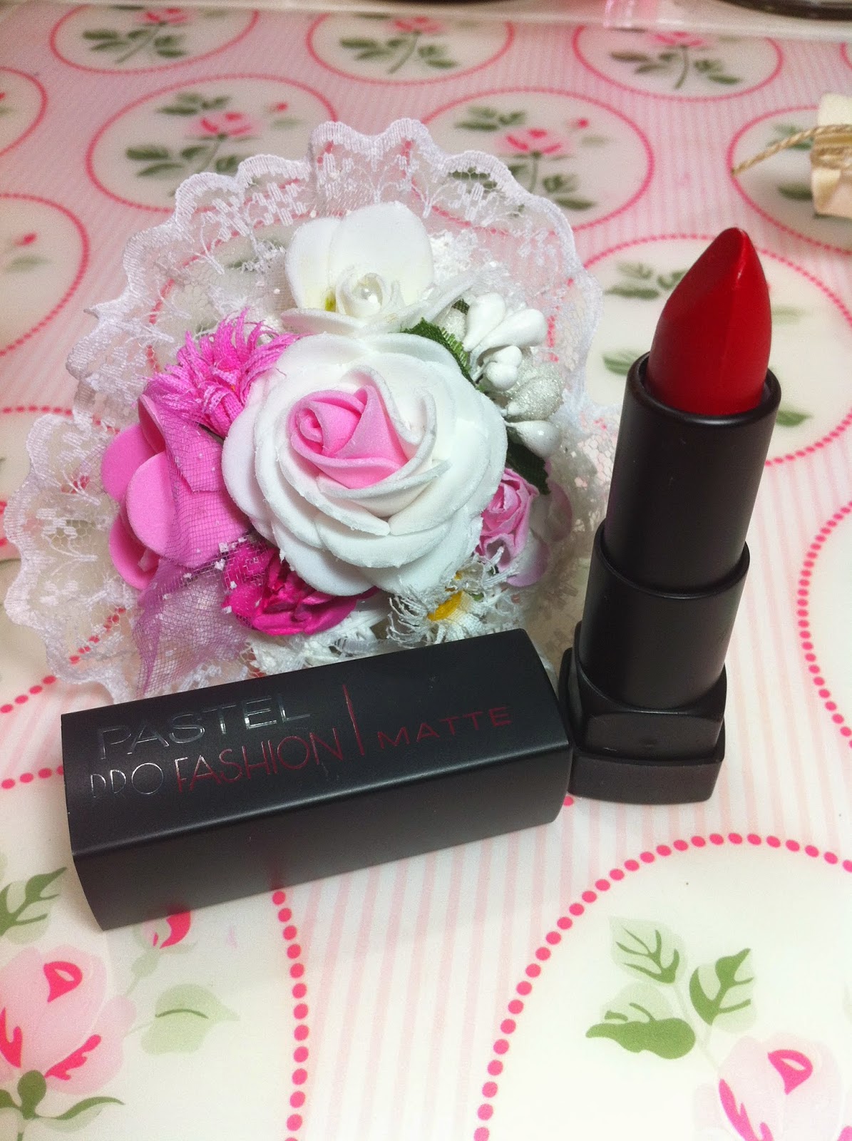 Gamze Çelikdemir Pastel Pro Fashion Matte 552 Red Carpet Ruj