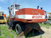 RETROEXCAVADORA  GIRATORIA  GURIA 520C