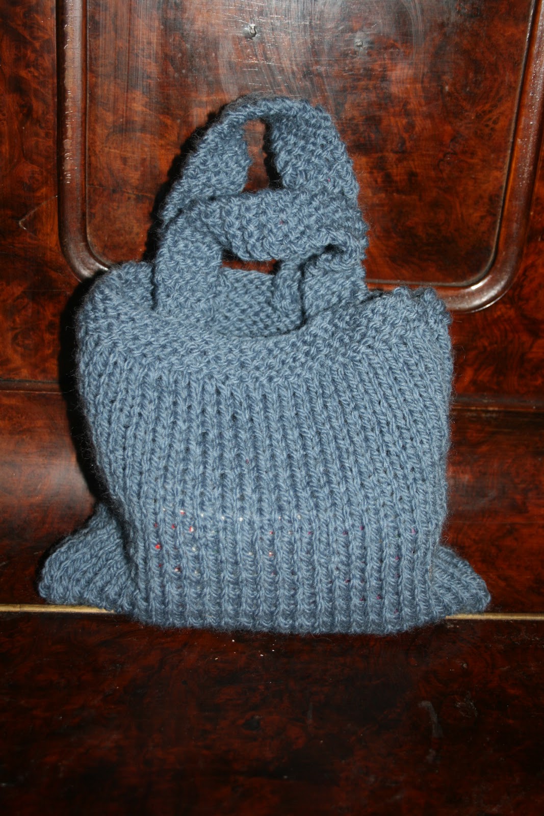 MsStitcher: Easy Knitted Bag Pattern and Giveaway