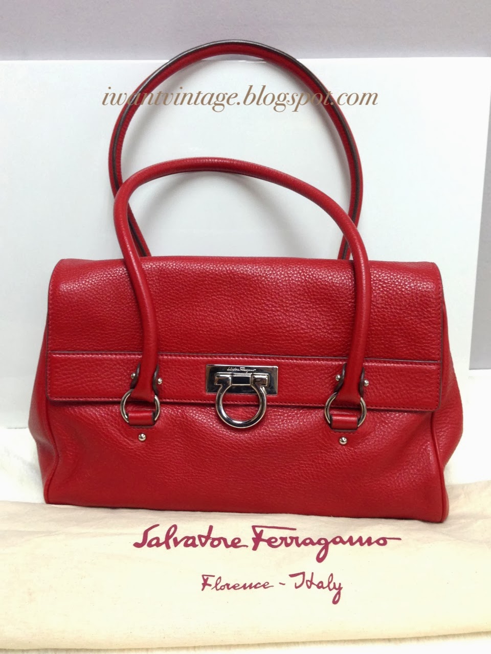I Want Vintage Vintage Designer Handbags Salvatore Ferragamo Red