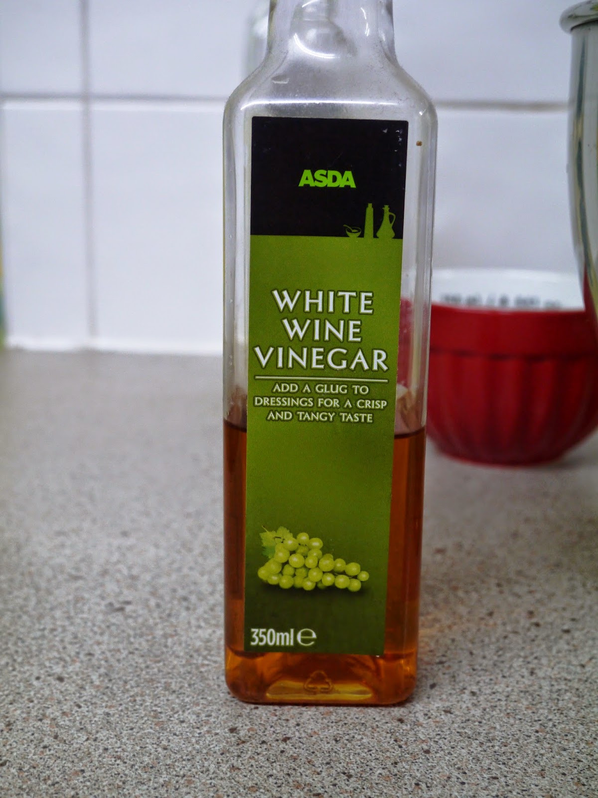 This Muslim Girl Bakes Eggless Chocolate Cake + Hot Fudge Sauce