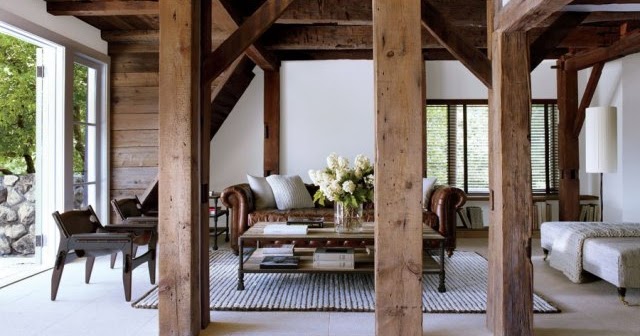 UN ANTIGUO GRANERO CON MUEBLES DE INSPIRACION INDUSTRIAL [] OLD BARN