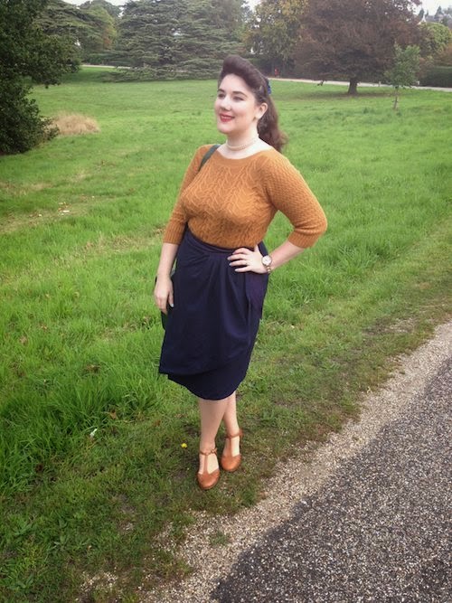 Fancy Dresscapades: Vintage Reproduction: A mustard sweater girl