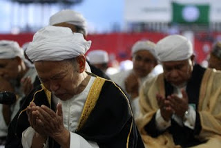 Nabi Saw Telah Mengajar Umat Baginda Agar Sentiasa Menjaga Adab Nabi Saw Telah Mengajar Umat Baginda Agar Sentiasa Menjaga Adab