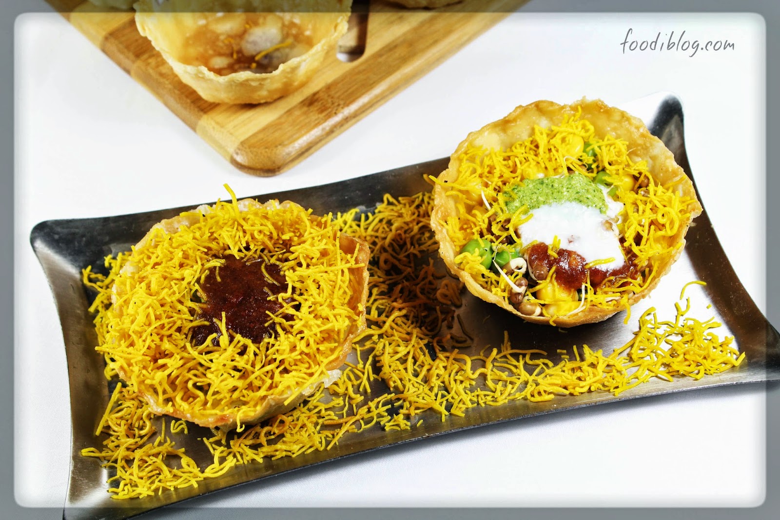 Basket Puri / Basket Chaat Recipe (बास्केट पुरी / बास्केट चाट) The