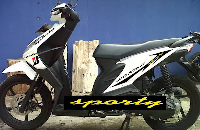 Honda Beat dengan stiker cantik | Oto Trendz