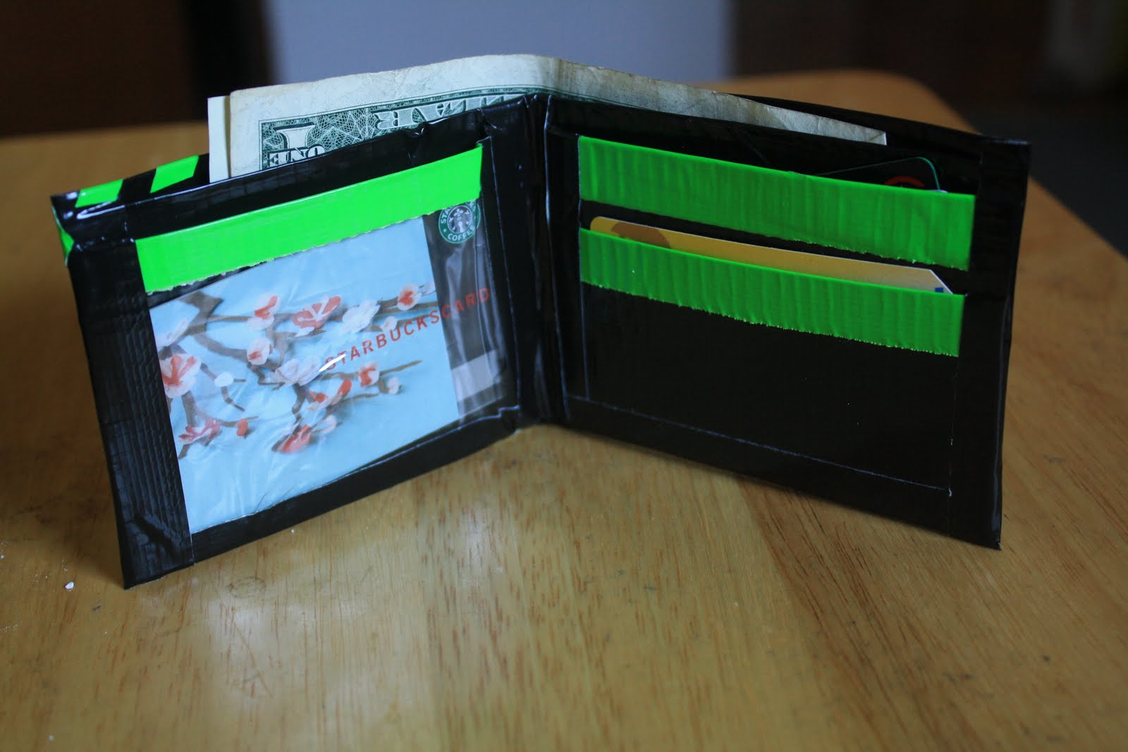 Joyfulgirl Makes Crafts Duct Tape Wallet