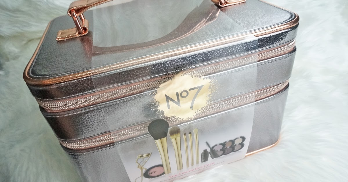 เปิดกล่อง เซทของขวัญ Boots No7 Cosmetics Case / Portfolio TechyLadyGogo
