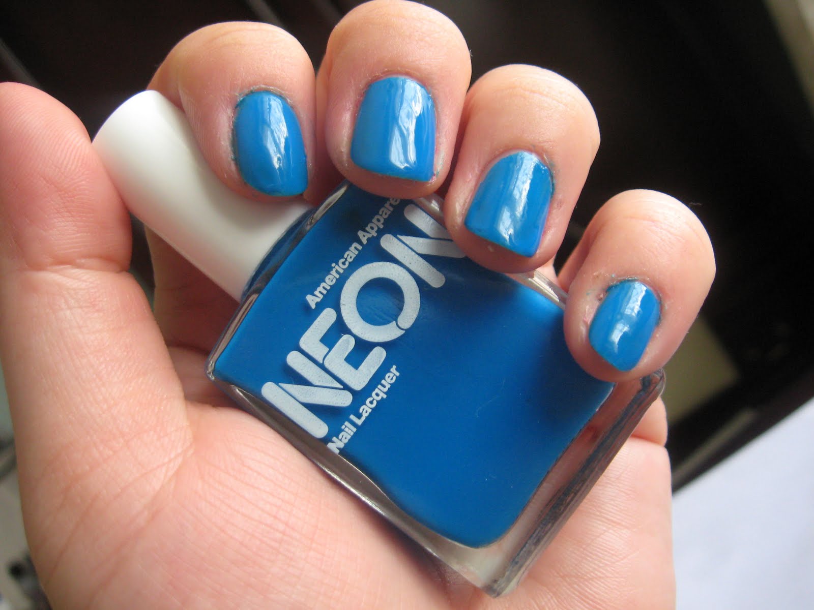 blue neon color nail polish