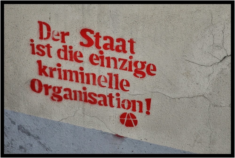 Stoergeraeusch Schwerin Aus Der Zelle Uber Die Mauern